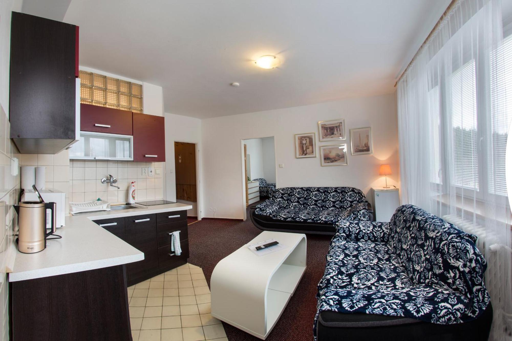 Hotel Harrachov Inn Екстериор снимка